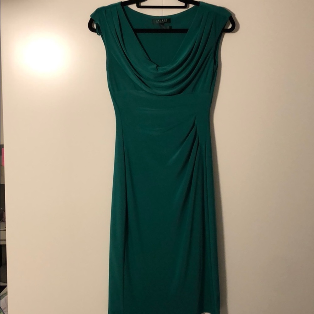 - Ralph Lauren dress green size 2 stretch